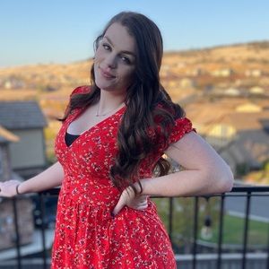 Meet your Posher, Sally